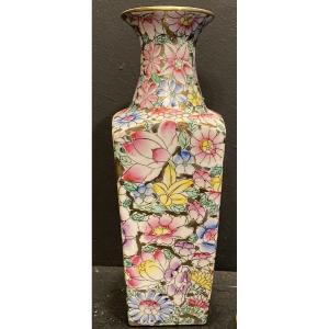 vase en porcelaine