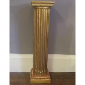 colonne en bois doré