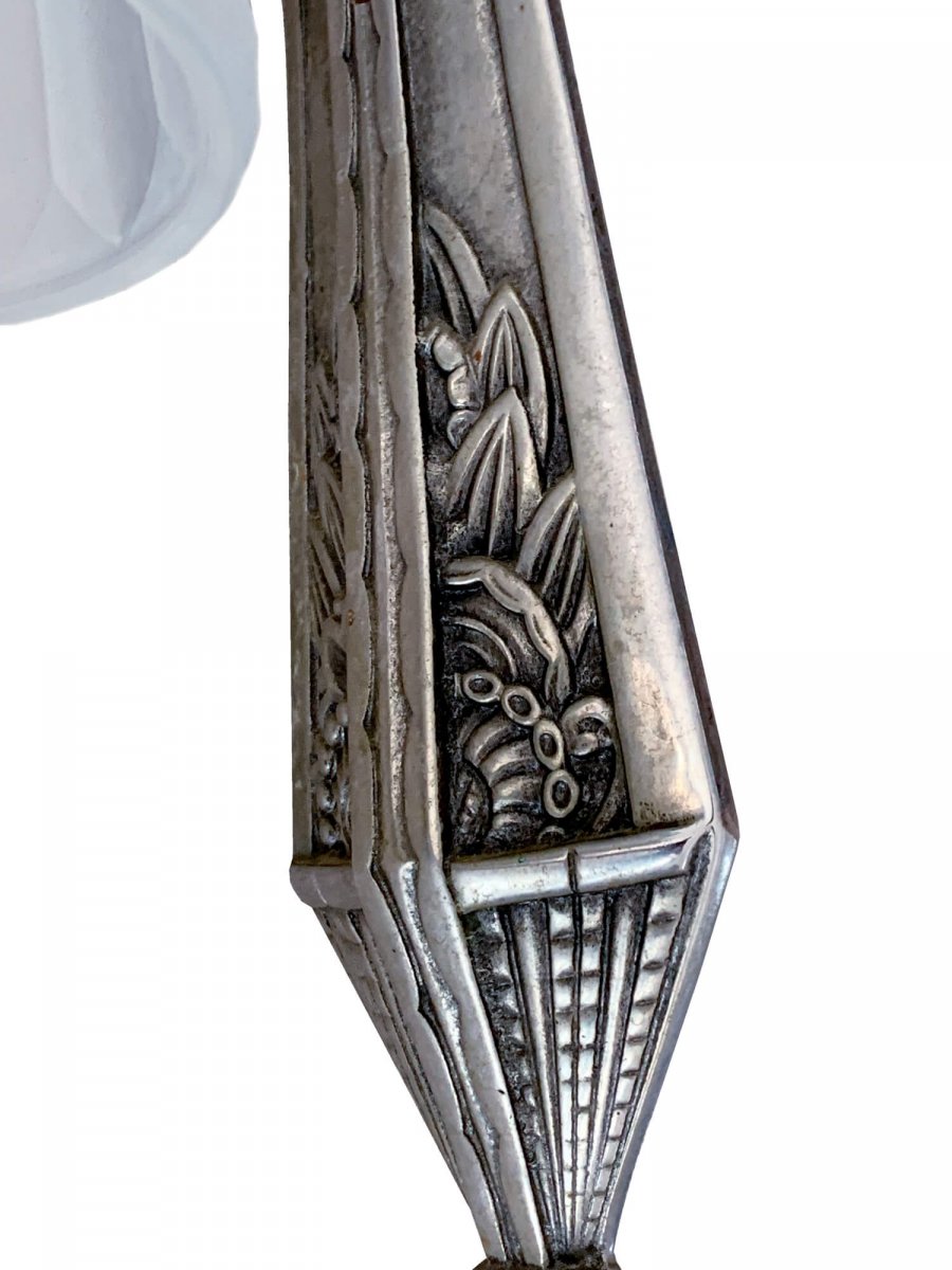 Pair Of Art Deco Wall Lights - Pressed Molded Glass Tulips-photo-3
