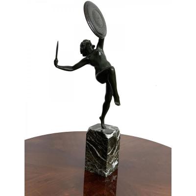 Bronze Art Deco By Pierre Le Fagays (1892-1962) - Woman With Glaive