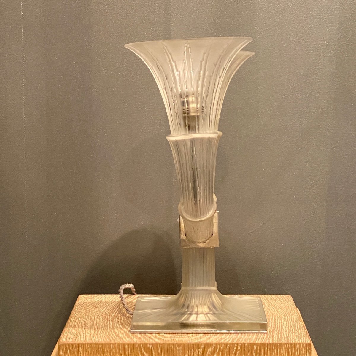 Une Paire De Lampes Amsterdam De R.lalique -photo-2