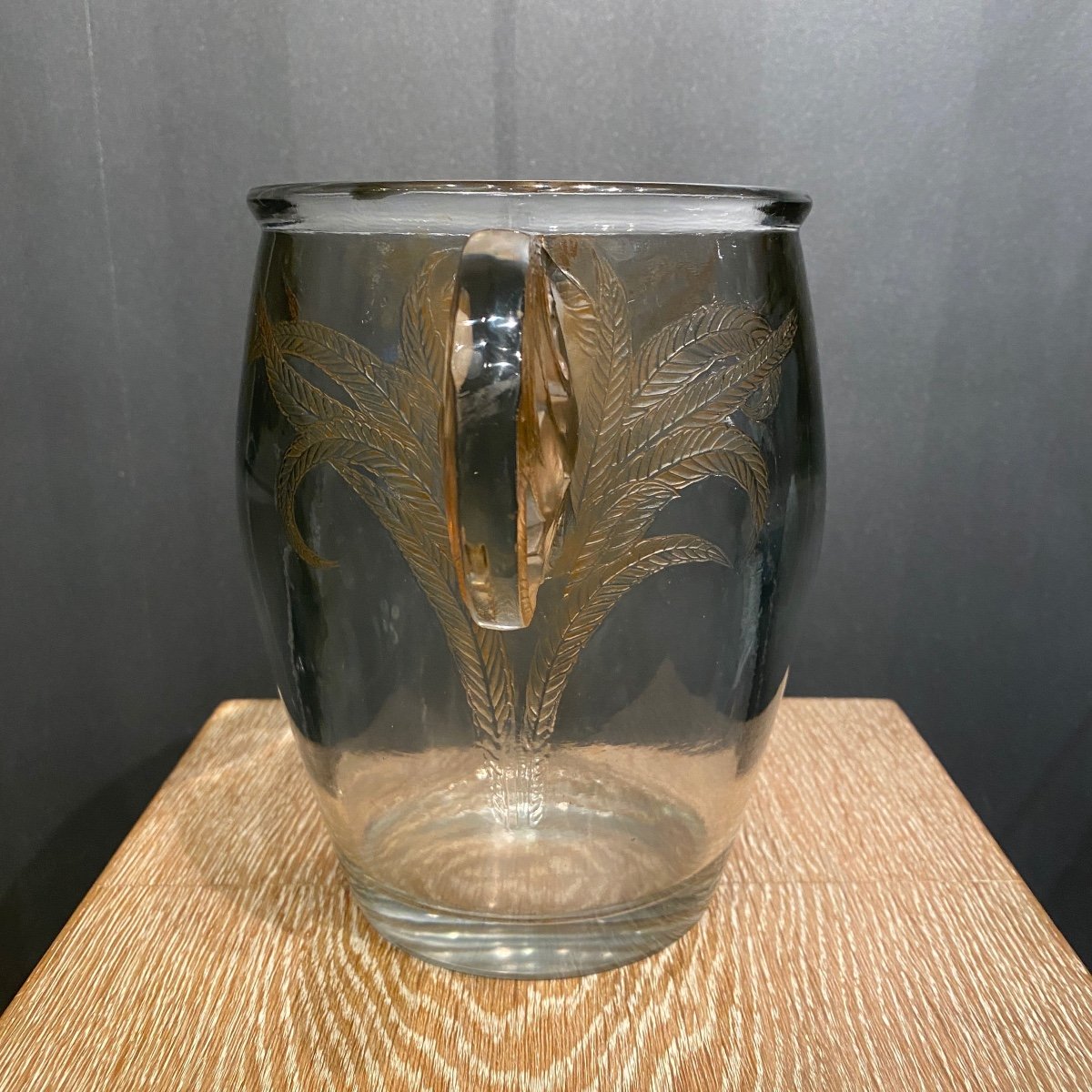 A Yvelines Glass Vase By R.lalique-photo-3