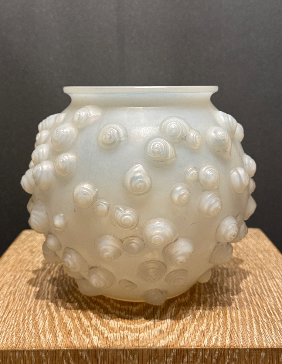 A Palisssy Vase By R. Lalique