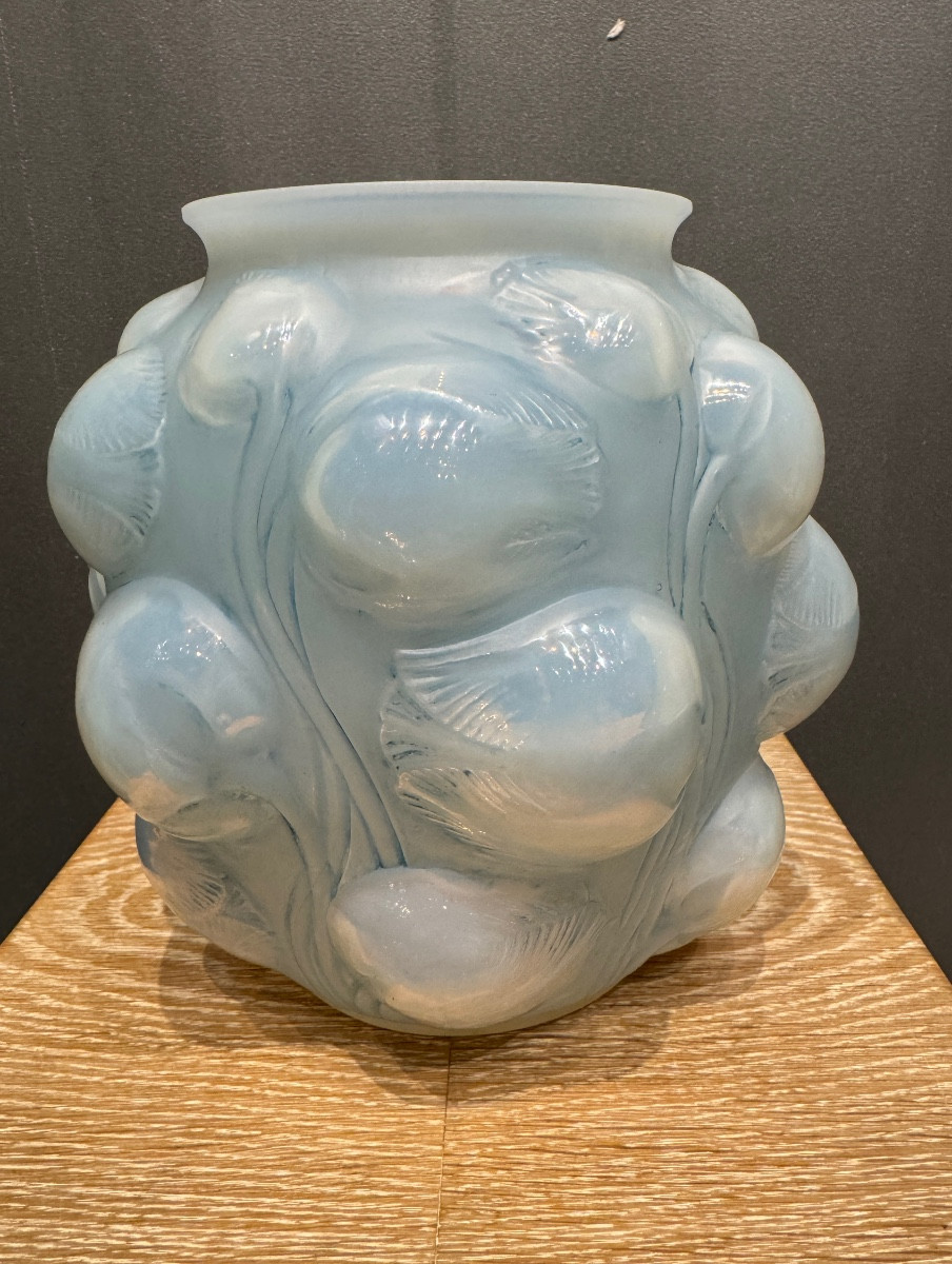 A Tulip Vase By R. Lalique-photo-8