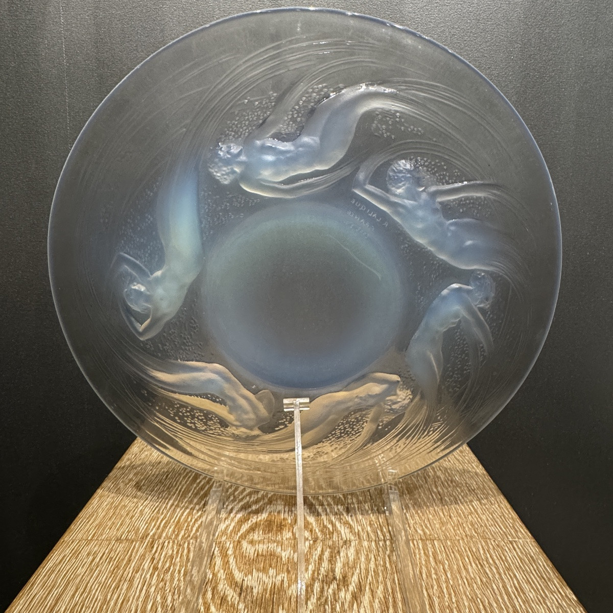 An Ondines Dish By R. Lalique-photo-2