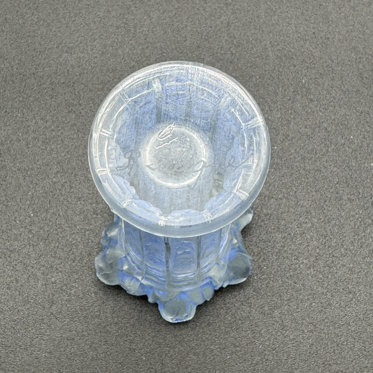 un flacon Panier de Roses de R.Lalique-photo-4