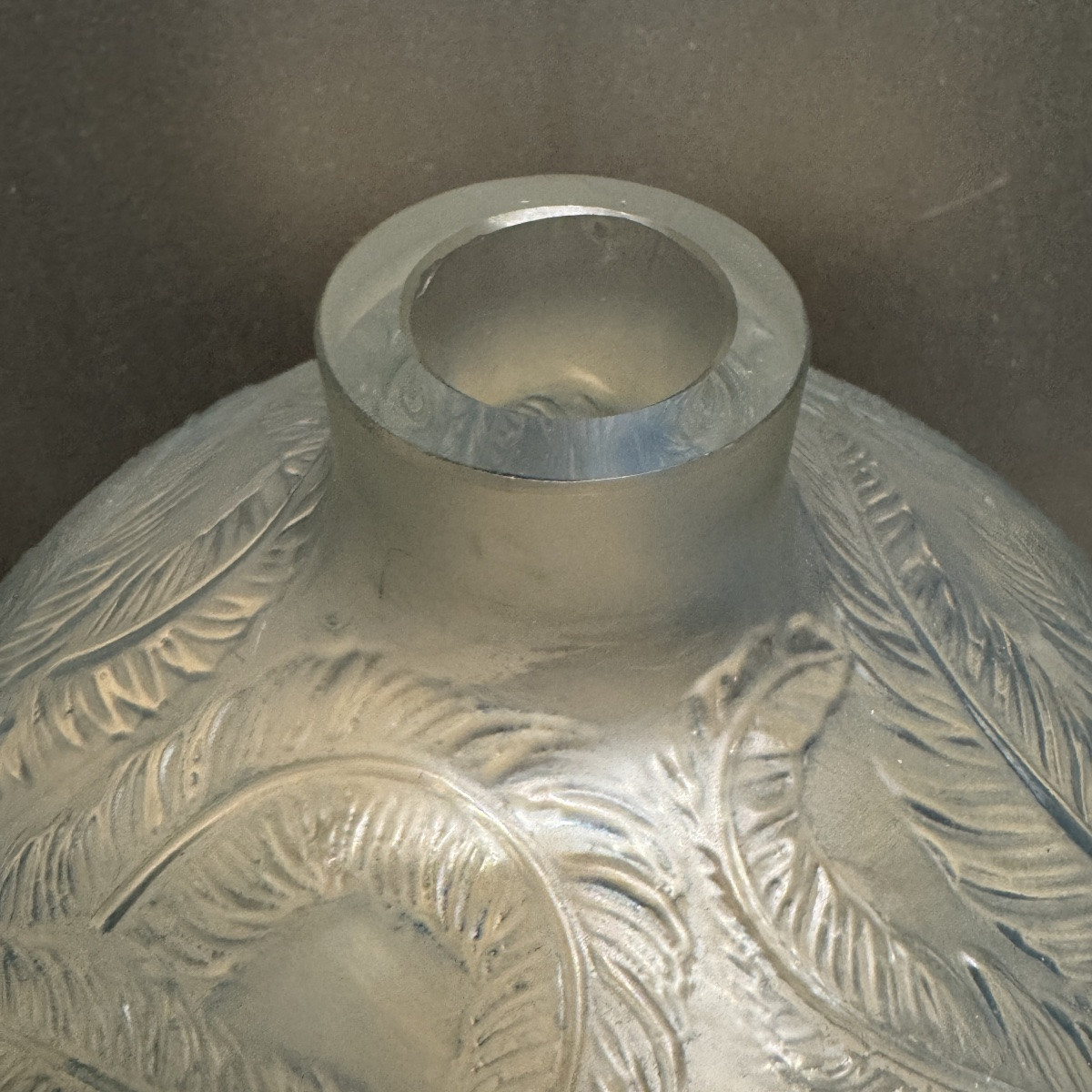Un vase Plumes de R.Lalique -photo-3