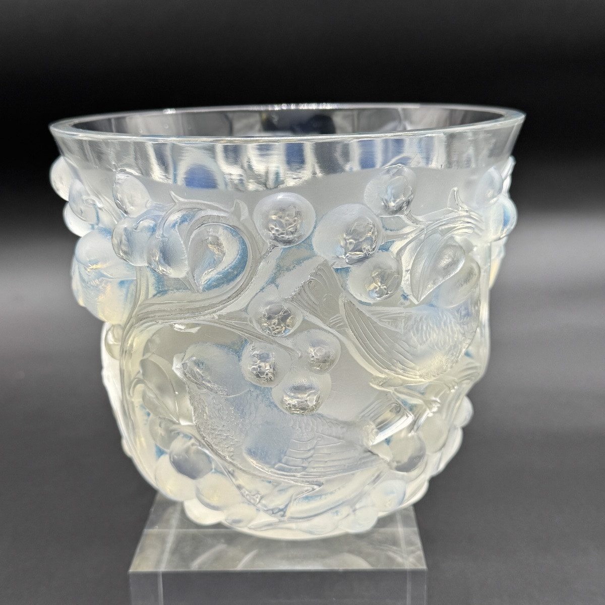 Un vase Avallon de R.Lalique-photo-1