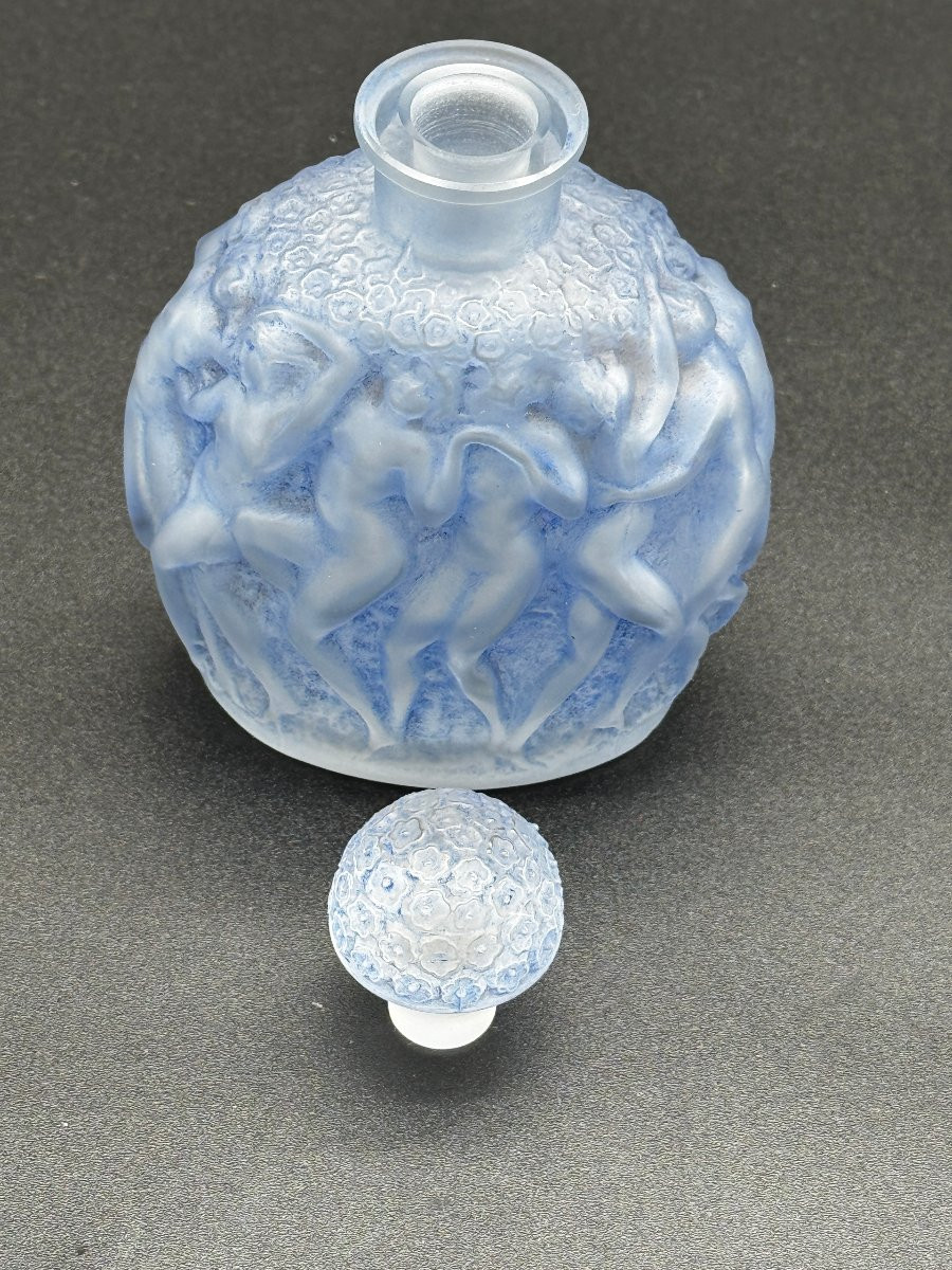 un flacon Calendal de R.Lalique pour Molinard-photo-2