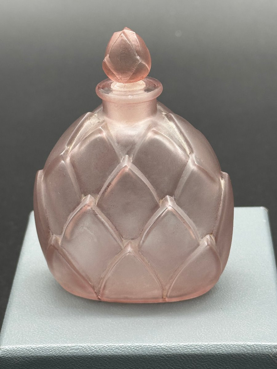 un flacon Marquila de R.lalique -photo-6