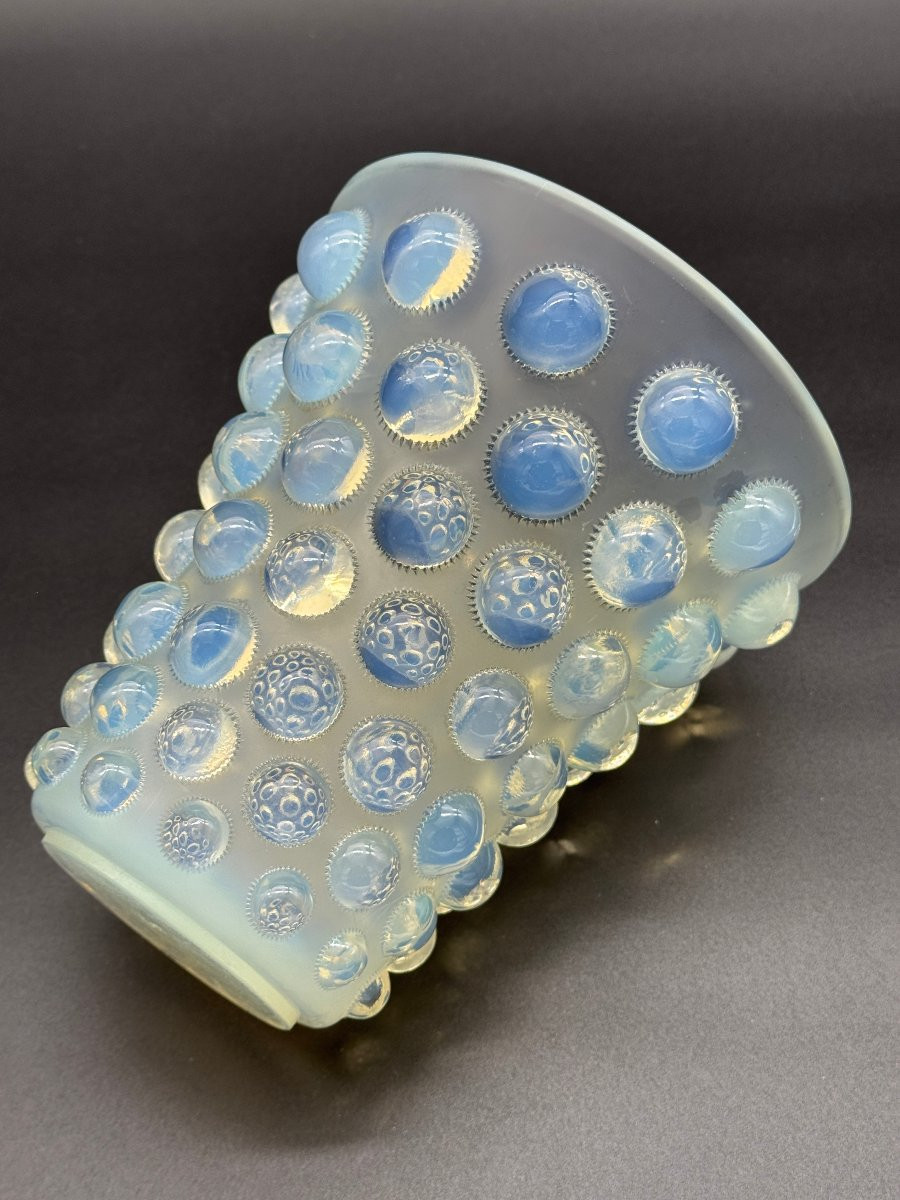 A Bamako Vase By R. Lalique -photo-5