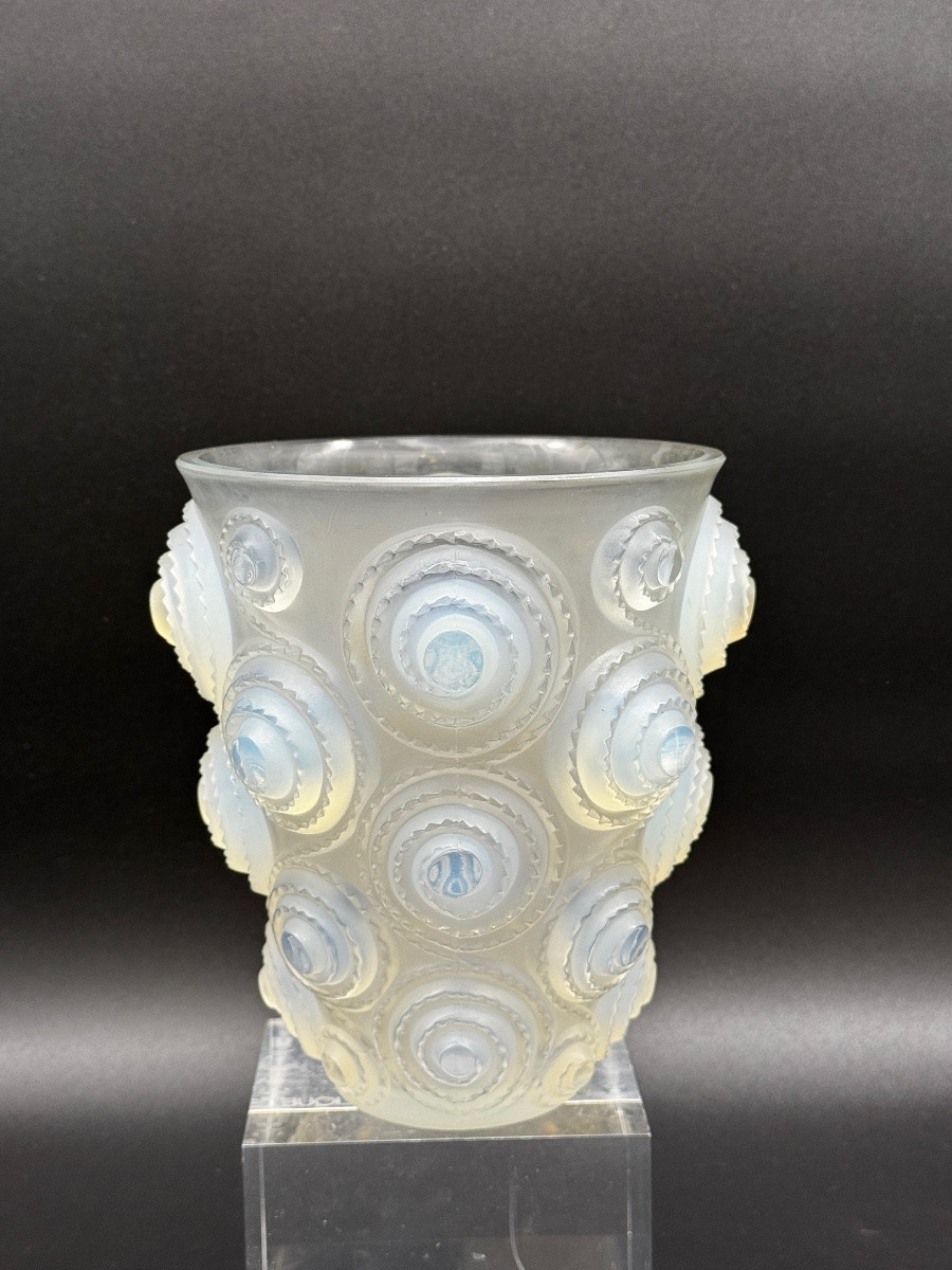 A Spirales Vase In Opalescent Glass By R.lalique-photo-5