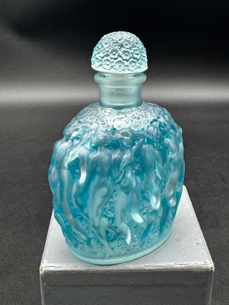 A Calendal Bottle By R. Lalique-photo-3