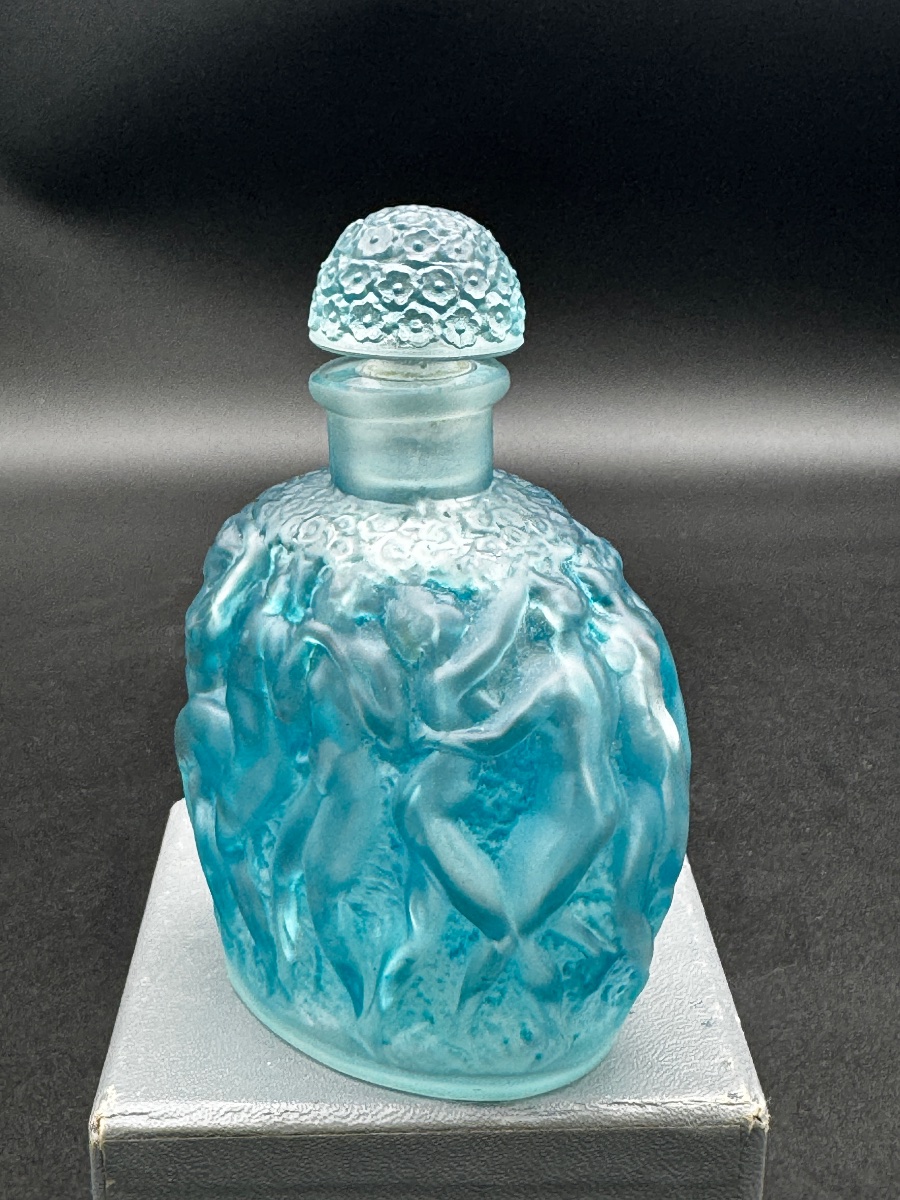 A Calendal Bottle By R. Lalique-photo-4