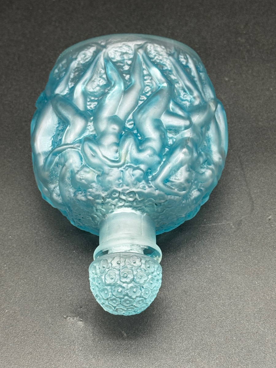 A Calendal Bottle By R. Lalique-photo-4