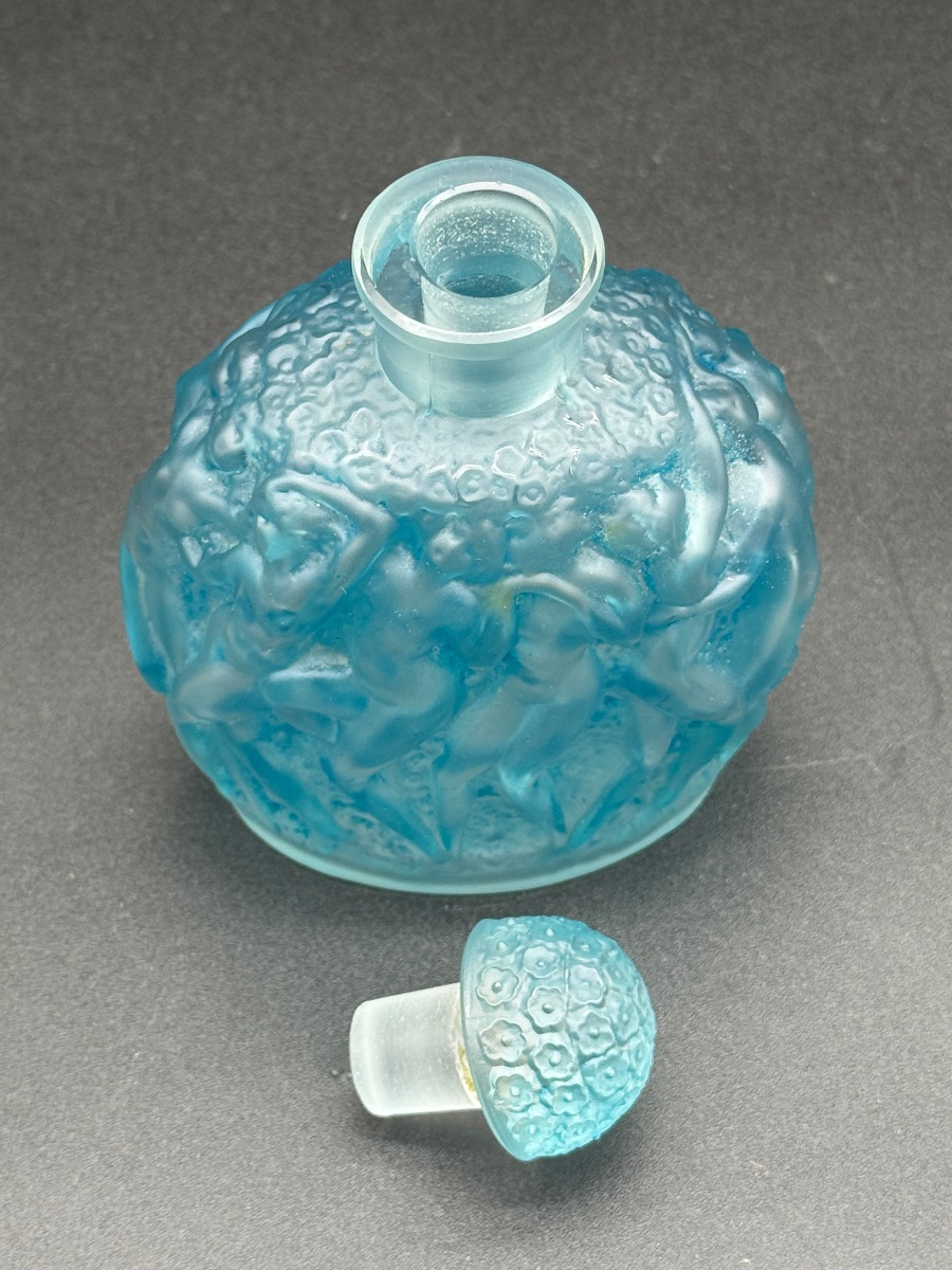 A Calendal Bottle By R. Lalique-photo-5