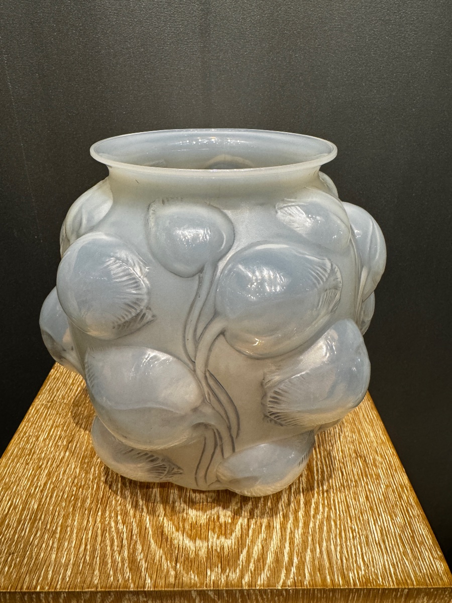 A "tulips" Vase By R. Lalique -photo-4