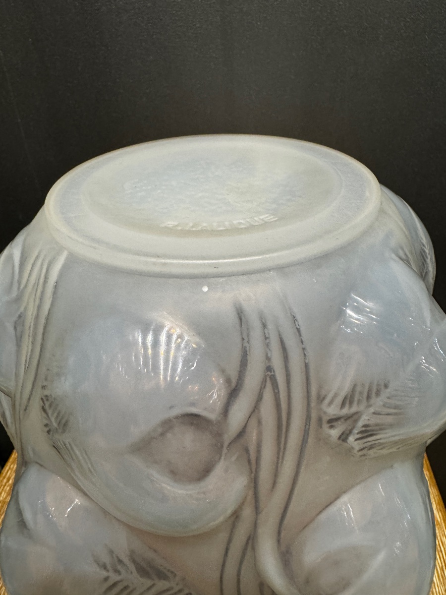 A "tulips" Vase By R. Lalique -photo-4