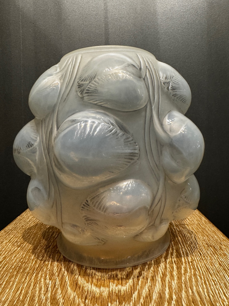 A "tulips" Vase By R. Lalique -photo-8