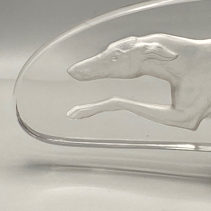 R.lalique Greyhound Mascot-photo-4