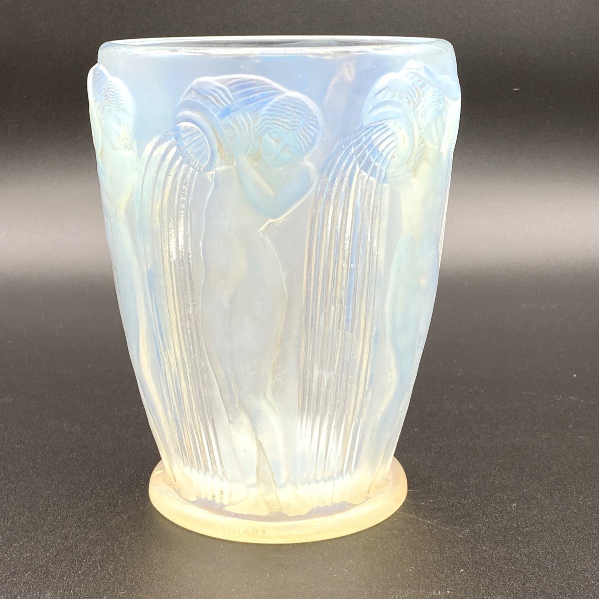 An Opalescent Danaides Vase By R.lalique-photo-3