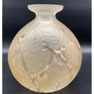 A Milan Vase By R.lalique