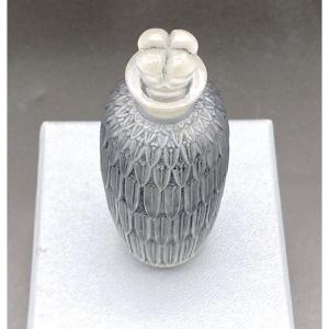  A Small Leaves Bottle By R.lalique