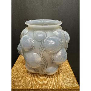 A "tulips" Vase By R. Lalique 