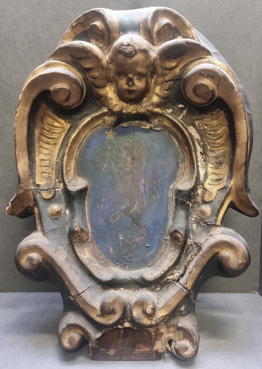 Armoirie Noblesse Intérieur Palais - Papier mâché, doré et peint - XVI siècle