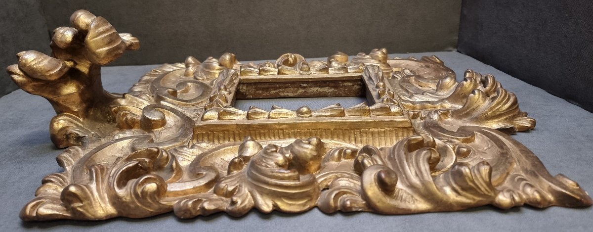 PAIRE DE CADRES EN BOIS SCULPTÉ ET DORÉ – ESPAGNE, PREMIÈRE MOITIÉ DU XVIIe SIÈCLE-photo-1