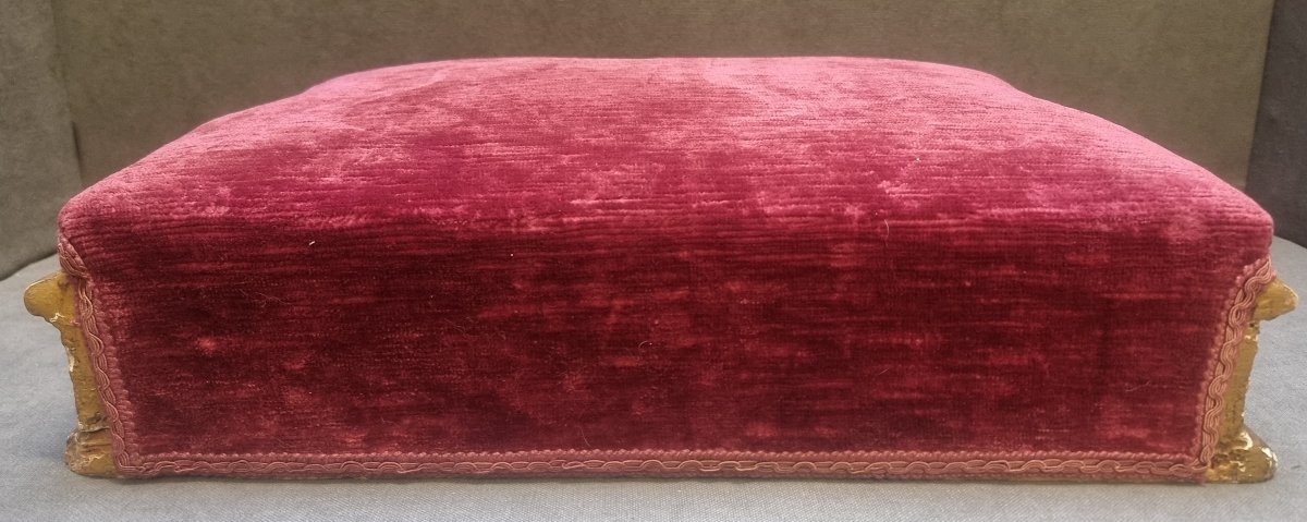 Socle en bois doré et velours rouge – Italie, fin du XVIIe siècle-photo-3