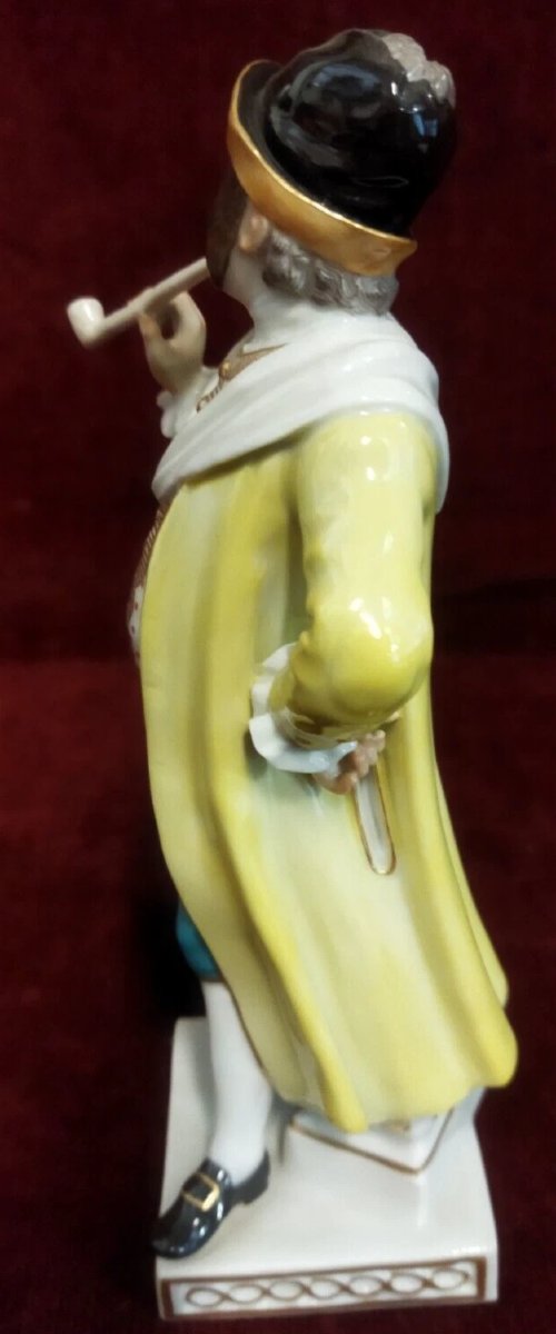 FIGURINE EN PORCELAINE PEINTE  MEISSEN - XXe SIÈCLE / début des années 1900-photo-4
