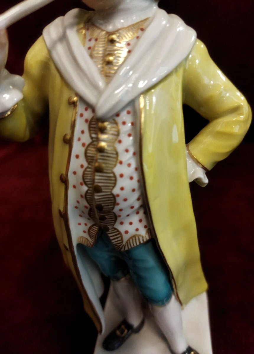 FIGURINE EN PORCELAINE PEINTE  MEISSEN - XXe SIÈCLE / début des années 1900-photo-3