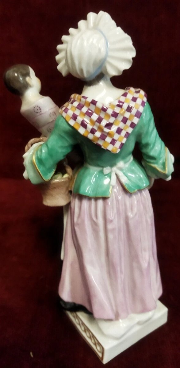 FIGURINE « GNAGA » EN PORCELAINE PEINTE  MEISSEN - XXe SIÈCLE / début des années 1900-photo-3