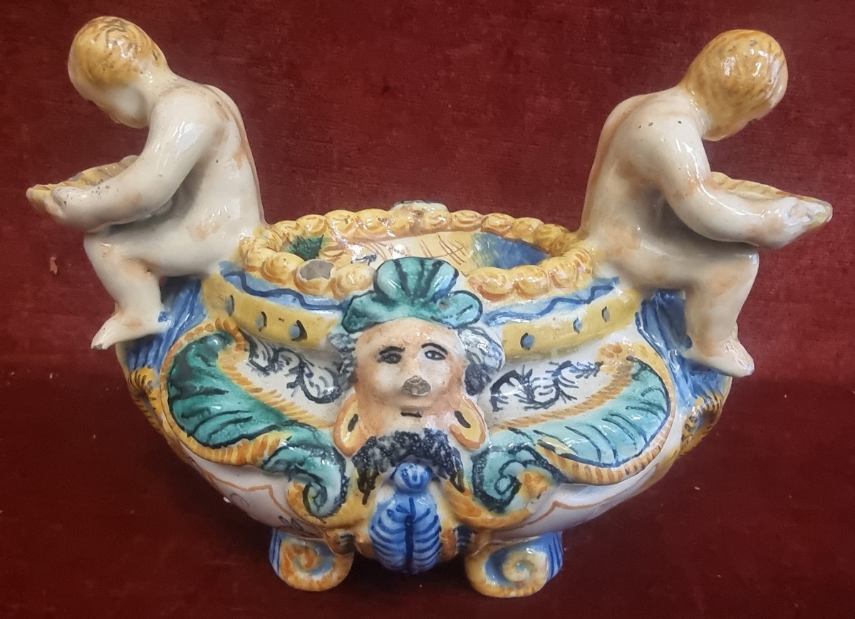 SALIÈRE EN MAIOLICA -  URBINO / ITALIE  - FIN DU XVIIe SIÈCLE