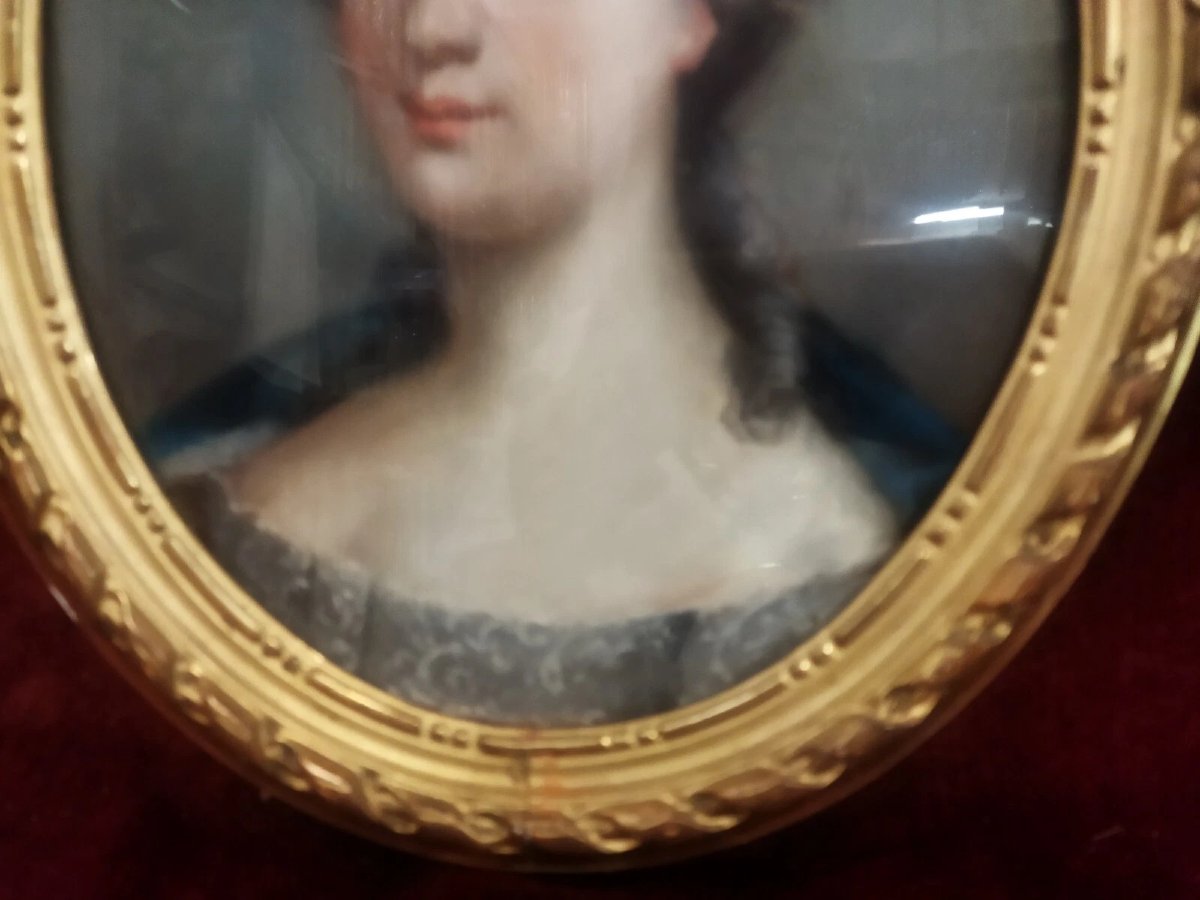 Pair Of Pastel Portraits On Paper - Man / Woman, Late 19th Century, Gold Frames With Bows-photo-4