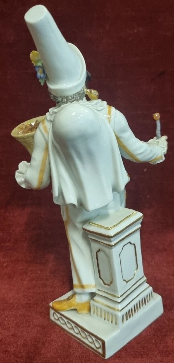 Figurine Pulcinella en porcelaine peinte  Meissen - début du XXe siècle-photo-1