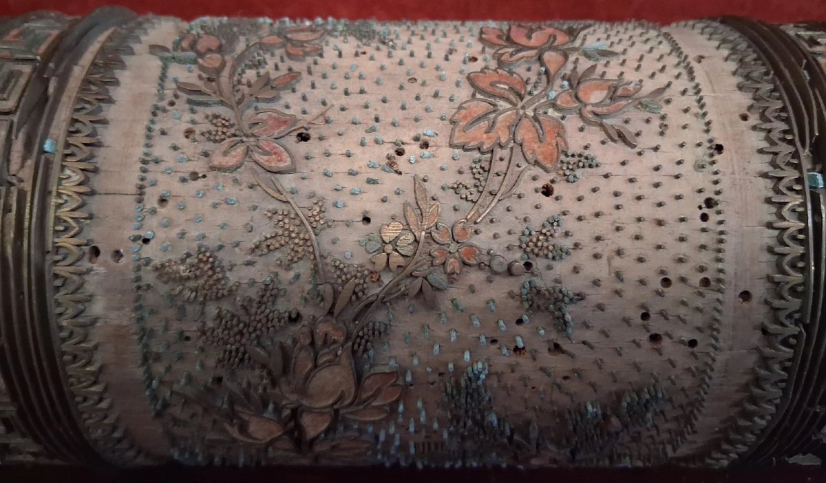 ROULEAU EN BOIS  POUR PAPIER PEINT / TISSAGE - début XX siècle-photo-4