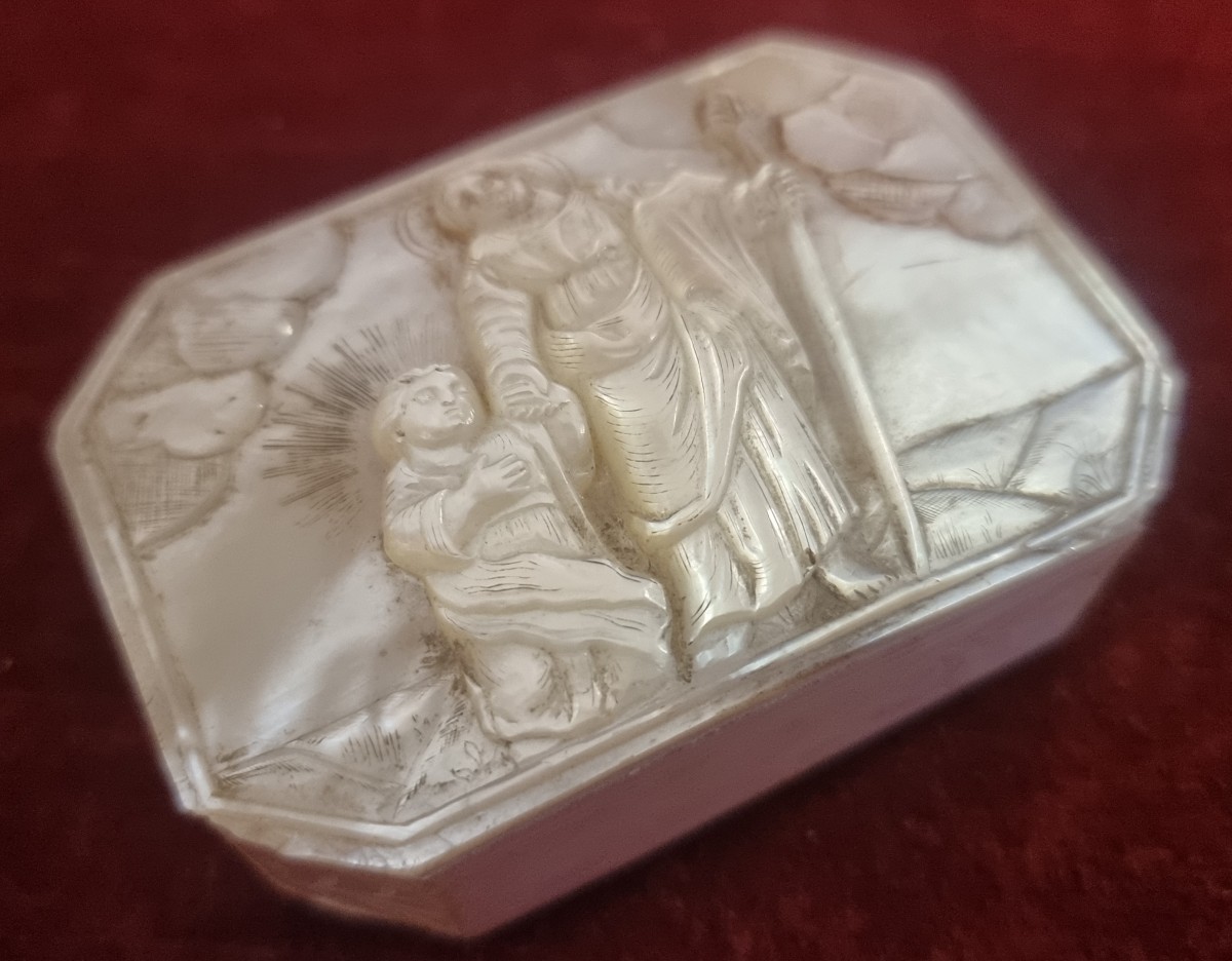 Boîte en nacre - Saint Joseph et Enfant  - Italie du Sud - XVIIIe siècle