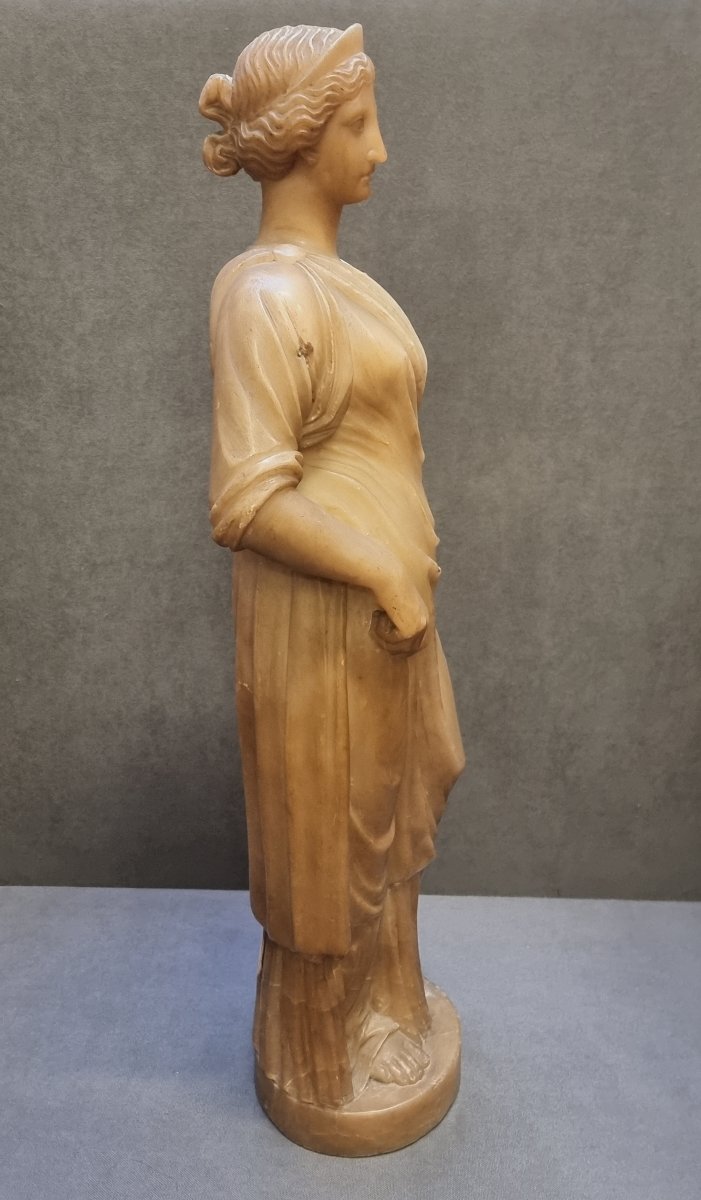 Sculpture en albâtre - Vierge romaine - Début du XIXe siècle  - ITALIE CENTRALE-photo-2