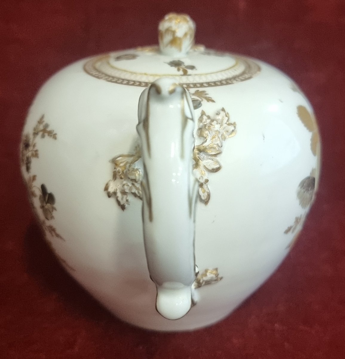 Meissen Porcelain Tea Pot - Mid-19th Century-photo-2