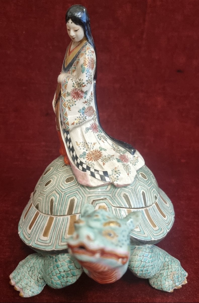 Boîte en céramique Satsuma représentant une femme sur un dragon - Japon - XIXe siècle-photo-4