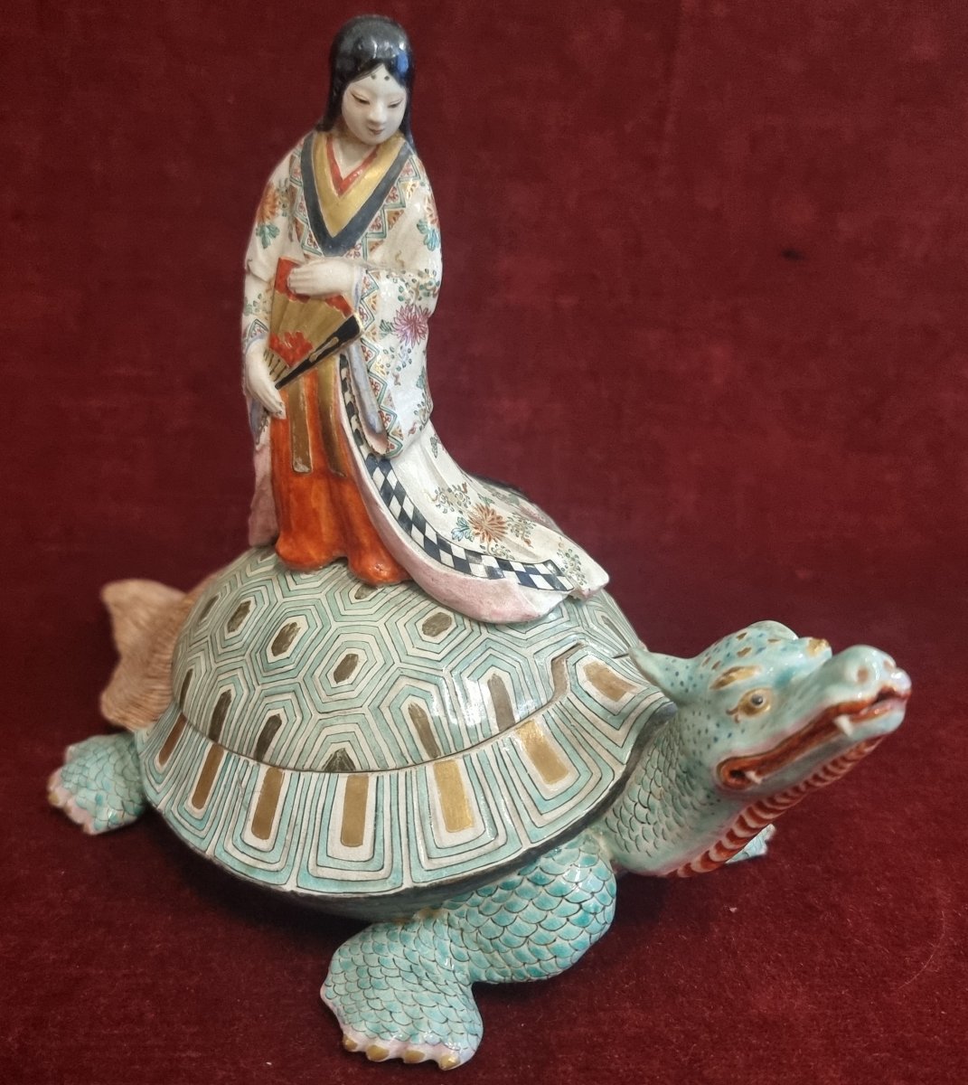 Boîte en céramique Satsuma représentant une femme sur un dragon - Japon - XIXe siècle-photo-4