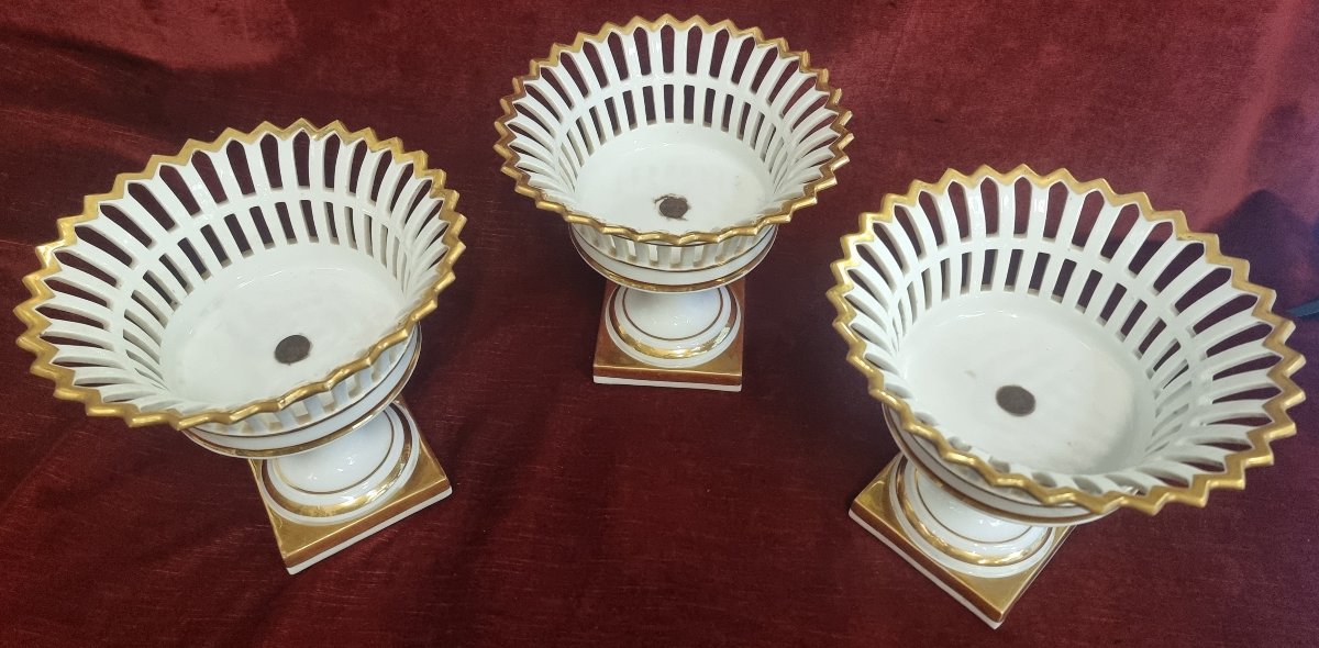 Set Of 3 White And Gold Porcelain Baskets  -  Early 19th Century - France-photo-2