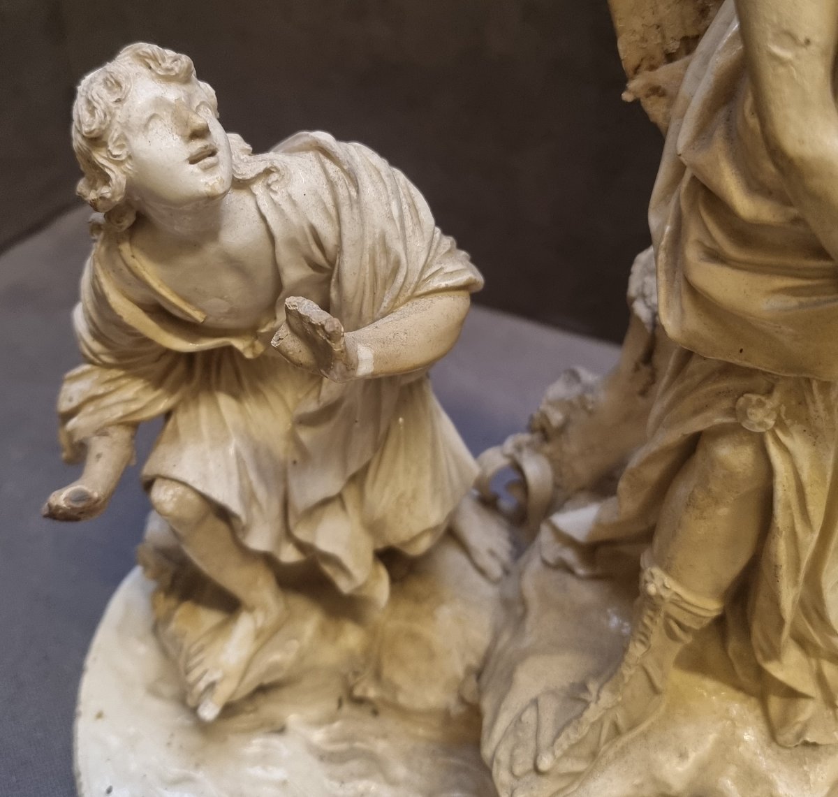 Groupe en faïence représentant Tobia et l'Ange - Giovanni Volpato, Rome - Fin du XVIIIe siècle-photo-2