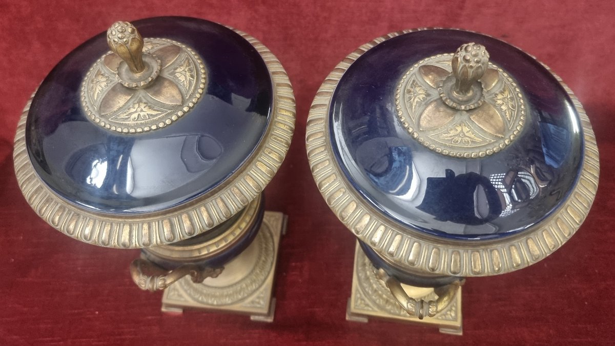 Pair Of Bronze And Blue Sevres Porcelain Vases - France - Early 20th Century-photo-1