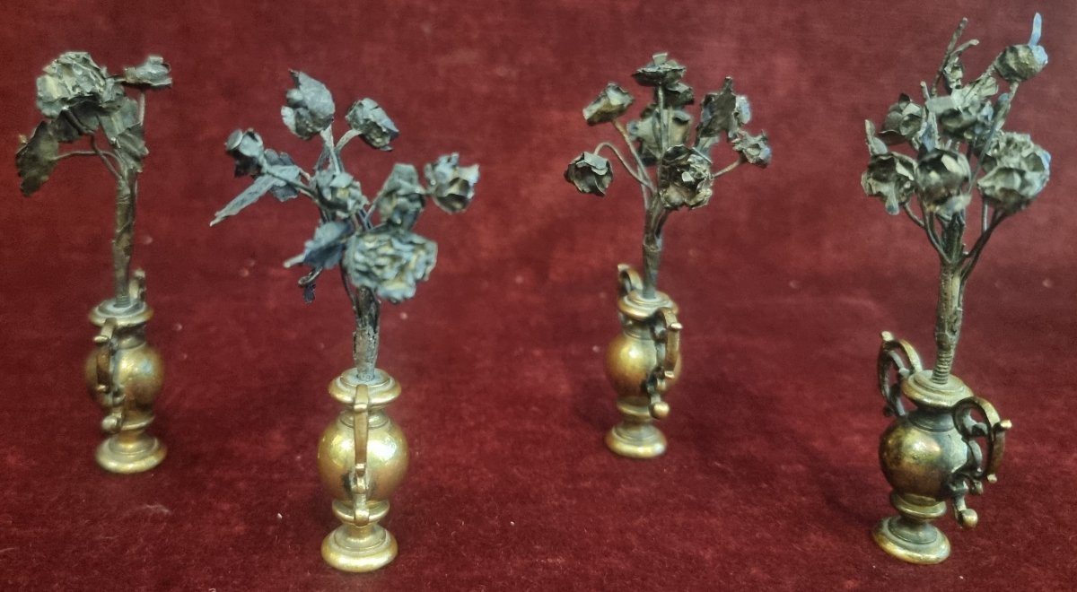 4 Miniature Gilded Copper Vases With Silver-plated Metal Flowers - Early 17th Century - Florence-photo-2