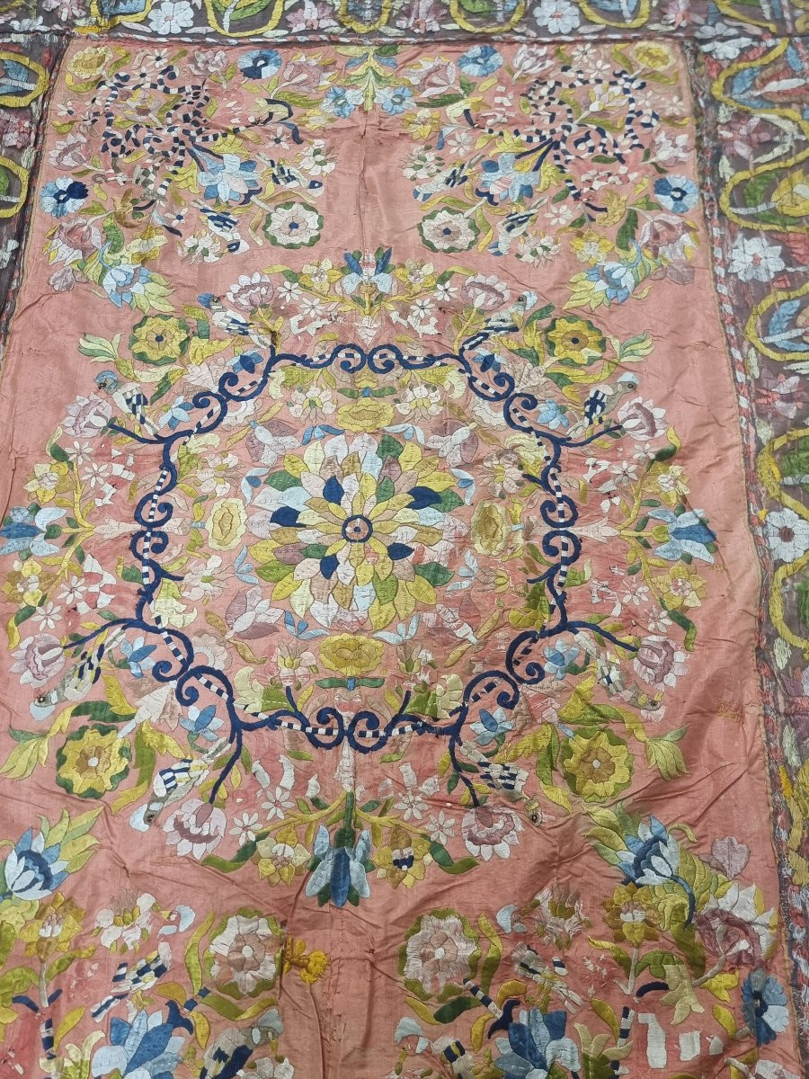 Tissu de soie brodé - XVIIIe siècle - 230 x 170 cm-photo-3