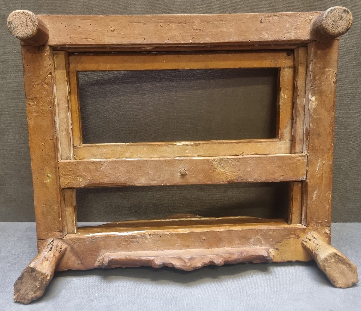 LECTEUR EN BOIS SCULPTÉ ET LAQUÉ - ITALIE DU SUD - DÉBUT DU XVIIIe SIÈCLE-photo-2