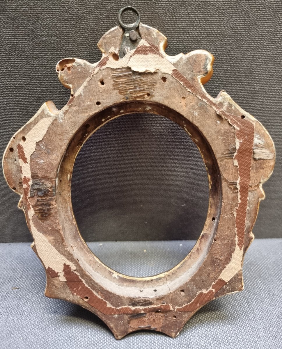 Petit cadre en bois sculpté et doré - XVIIIe siècle-photo-2